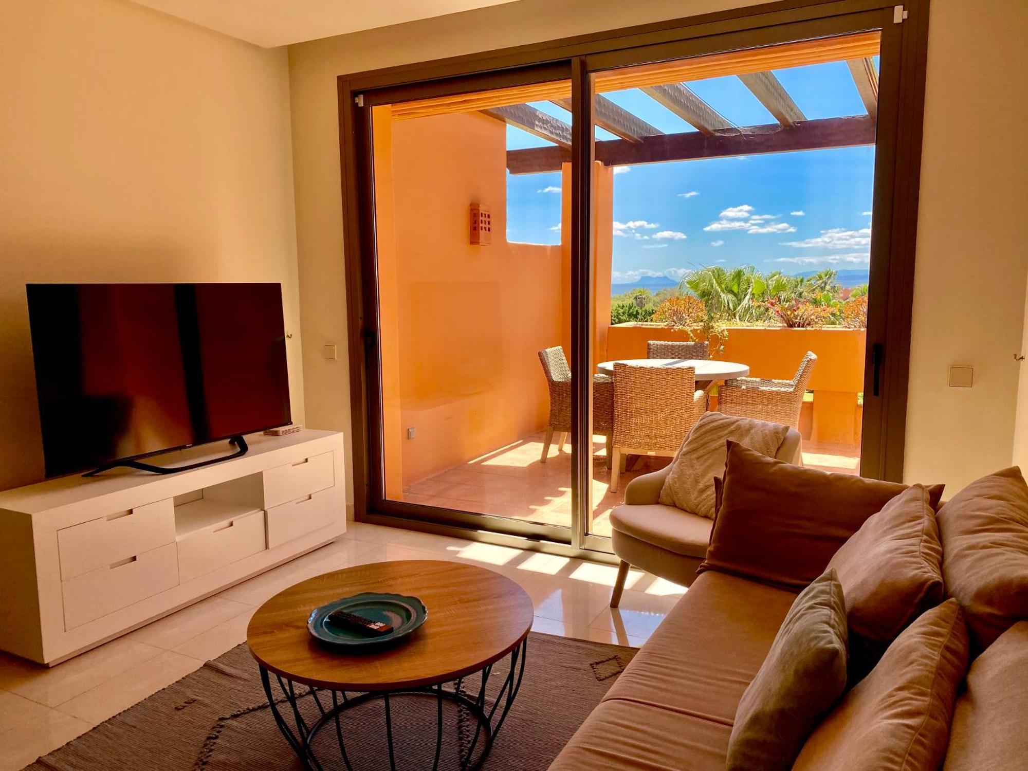 Seaview Penthouse In New Golden Mile Apartamento Estepona